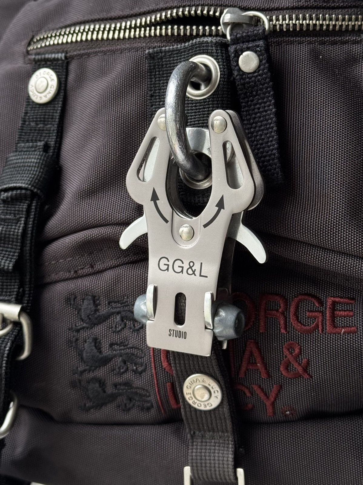 George Gina & Lucy Very Rare George Gina & lucy Y2k Alyx Bag Crossbody Handbag Size ONE SIZE - 16 Thumbnail