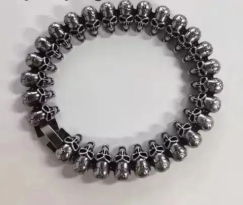 Hypebeast Skulls Hand Punk Bracelet Size ONE SIZE - 3 Thumbnail