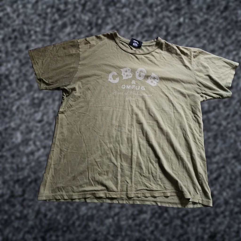 Vintage VINTAGE CBGB 90s Grunge Punk Rock T Shirt Mens Large Green Cotton OMFUG NYC Distress Size US L / EU 52-54 / 3 - 1 Thumbnail
