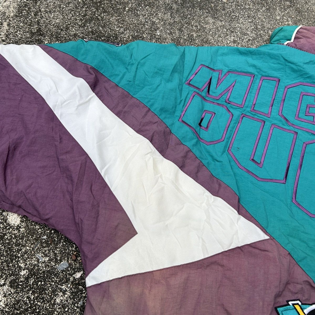 Starter Vintage 90s Anaheim Mighty Ducks Jacket NHL Starter Size US L / EU 52-54 / 3 - 10 Thumbnail