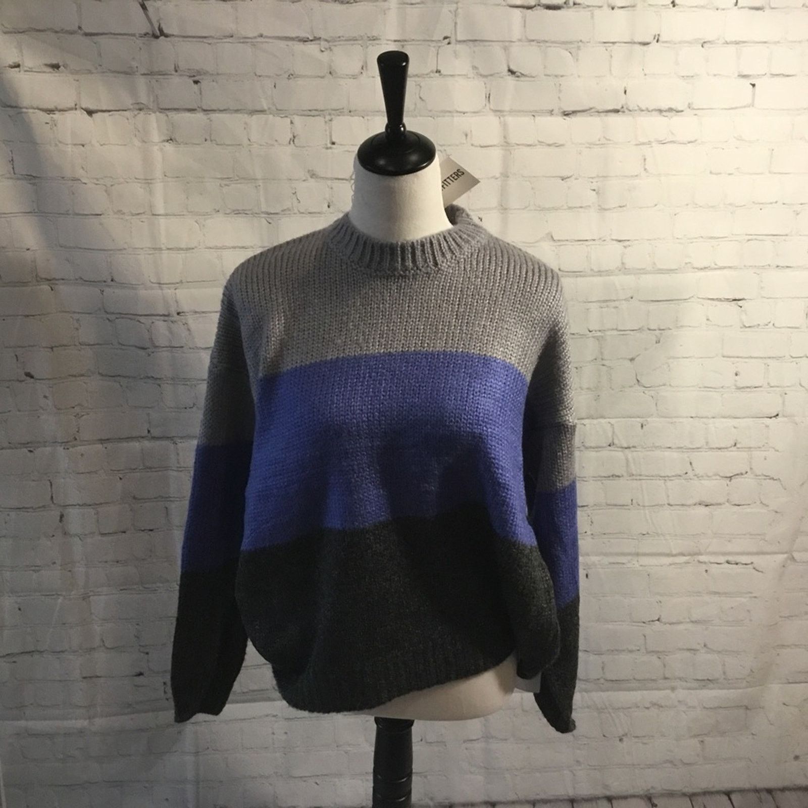 Urban Outfitters Urban Outfitters Crewneck Sweater Grey Blue Black Stripes Size L / US 10 / IT 46 - 5 Thumbnail
