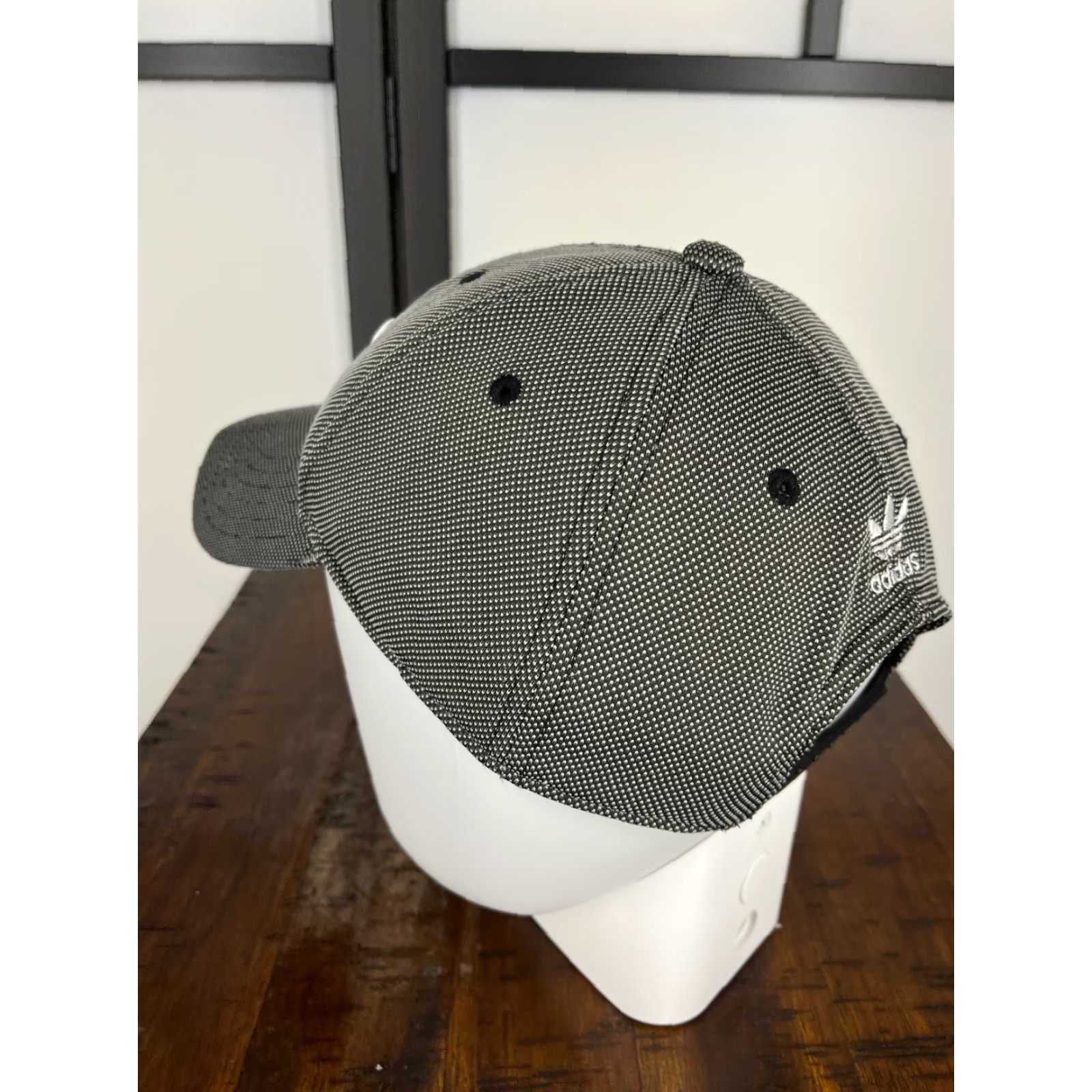 Adidas Adidas Hat Cap Snap Back Adult One Size Gray Houndstooth Cotton Poly Blend Mens Snapback Hat Gris Gray Beach Outdoor Adjustable Baseball Cap Size ONE SIZE - 5 Thumbnail