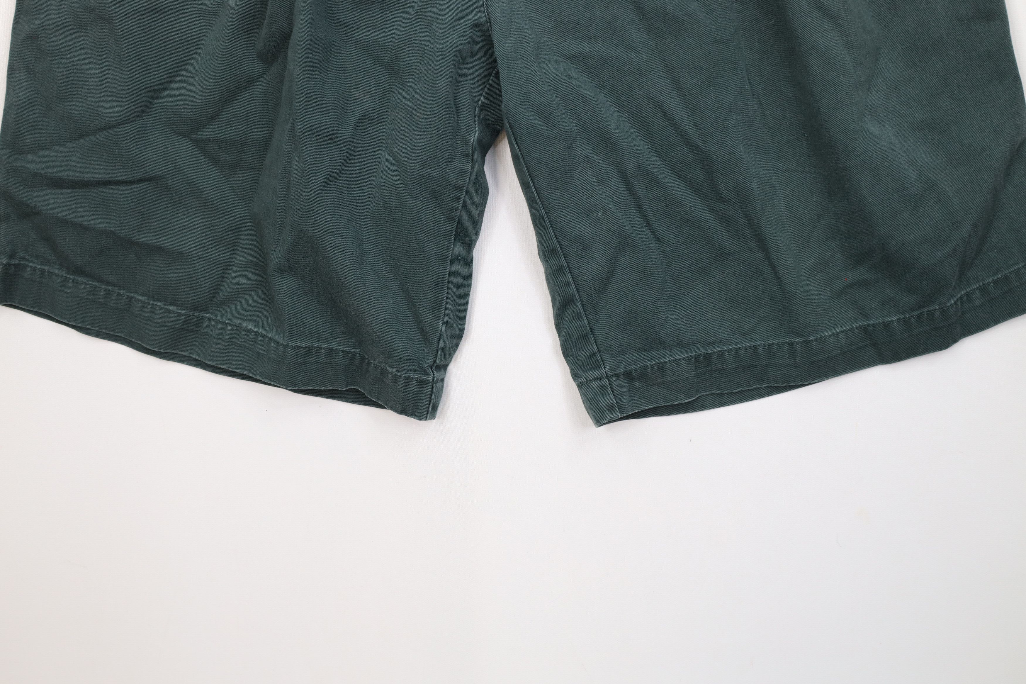 Vintage Vintage 90s Streetwear Golfing Chino Shorts Green Cotton Size US 32 / EU 48 - 4 Thumbnail