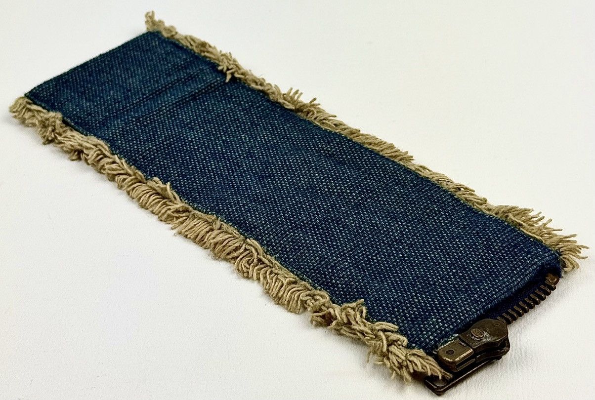 Chanel Chanel - Karl - FW/01 - Denim - Rhinestone - CC - Logo Cuff Size ONE SIZE - 17 Thumbnail