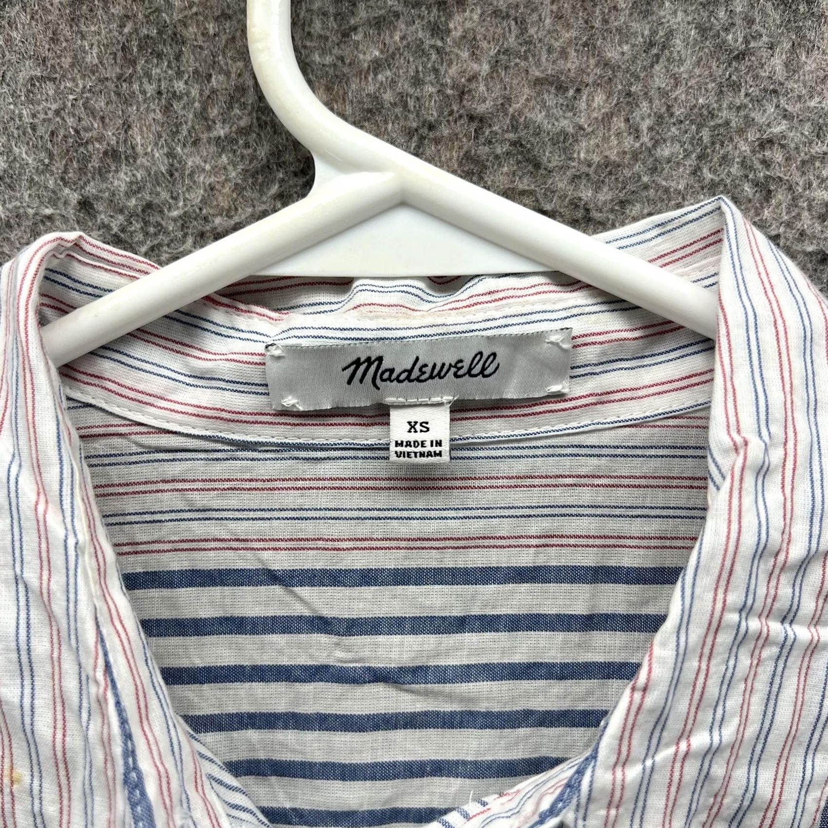 Madewell VINTAGE Madewell Shirt Womens XS White Blue Red Striped Short Sleeve Button Front Hemp Size XS / US 0-2 / IT 36-38 - 4 Thumbnail