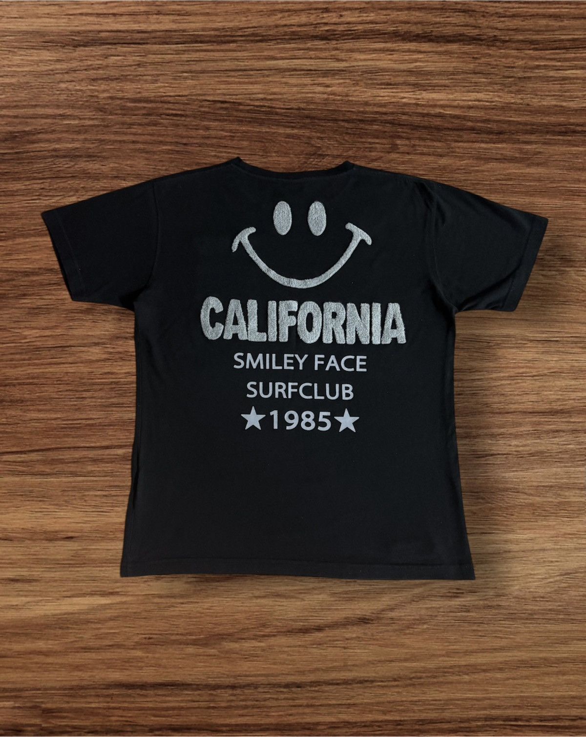 Smiley Face Single Pocket Surf Style Tee