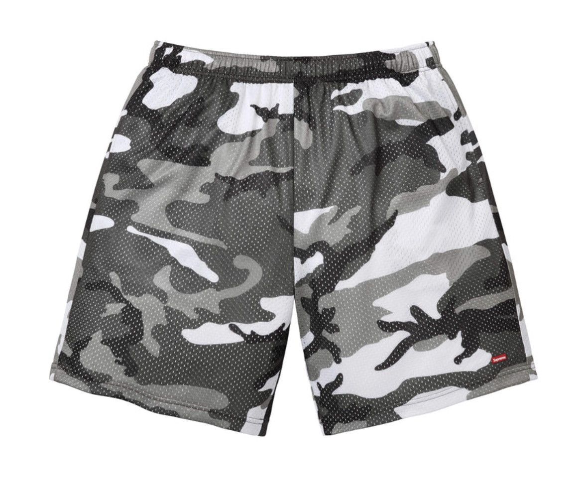 Supreme Supreme Snow Camo Small Box Baggy Mesh Shorts Size US 30 / EU 46 - 1 Thumbnail