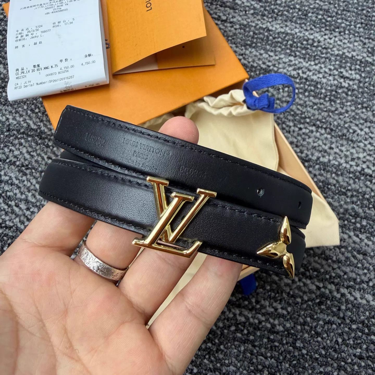Louis Vuitton LV Initiales Monogram Double-Sided Belt 75 Size ONE SIZE - 3 Thumbnail