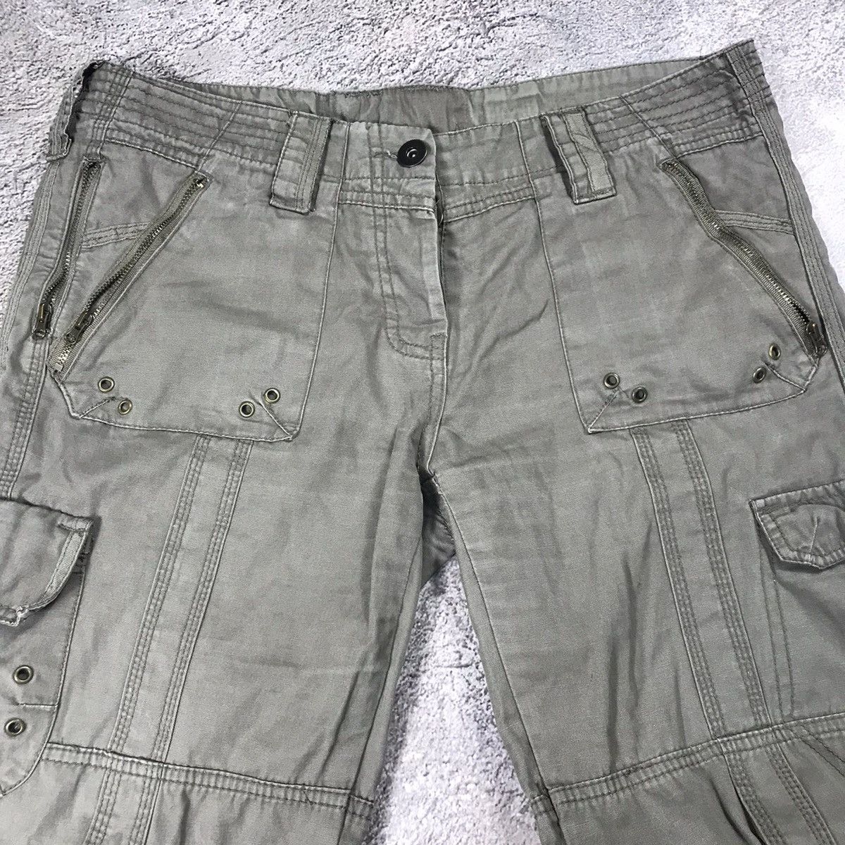 Vintage Vintage 90s Baggy Cargo Pants Distressed Parachute Grunge 29 Size 29" - 3 Thumbnail