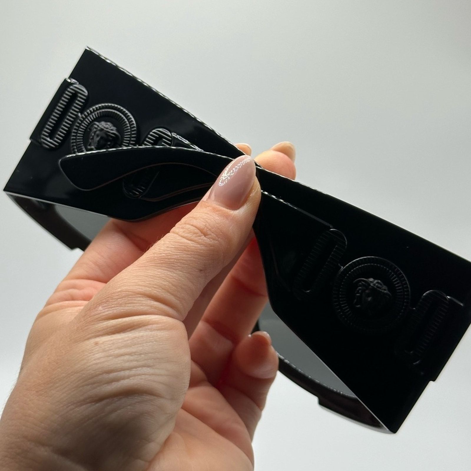 Versace NEW VERSACE VE4451 GB1/87 Black Dark Grey Unisex Sunglasses Size ONE SIZE - 10 Thumbnail