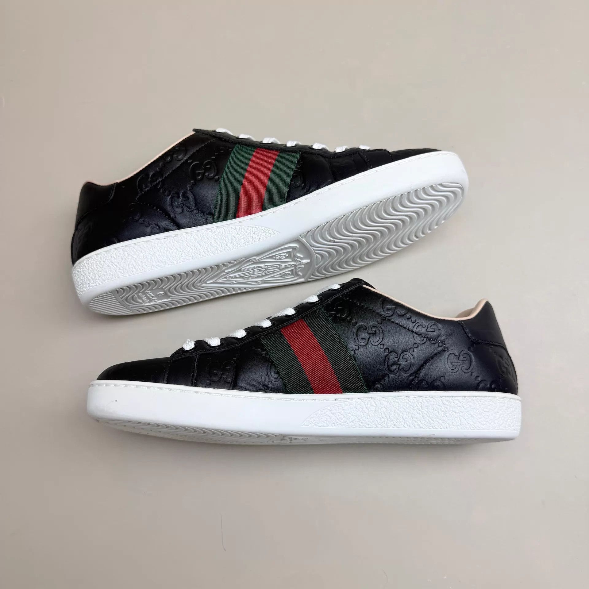 Gucci GUCCI Black Dark All-Over Print Sneaker 35 Mint Size US 4.5 / IT 34.5 - 5 Thumbnail