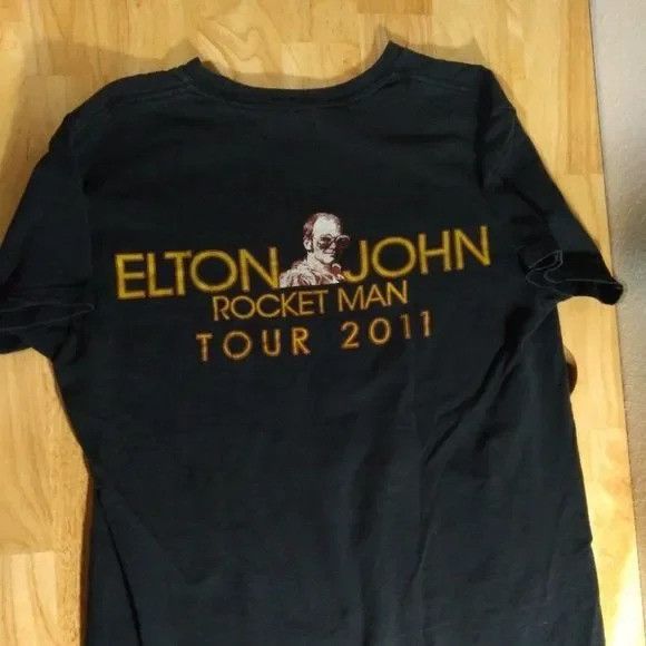 Band Tees Elton John Rocket Man Tour 2011 T-Shirt Size US M / EU 48-50 / 2 - 7 Thumbnail