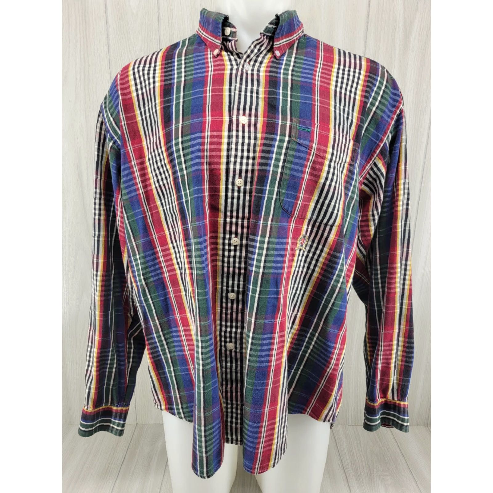 Tommy Hilfiger VTG Tommy Hilfiger Men Plaid Button Up Shirt XL 90s Crest Logo Cotton Multicolor Shirt Mens Button-Front Theme 90s Size US XL / EU 56 / 4 - 2 Thumbnail