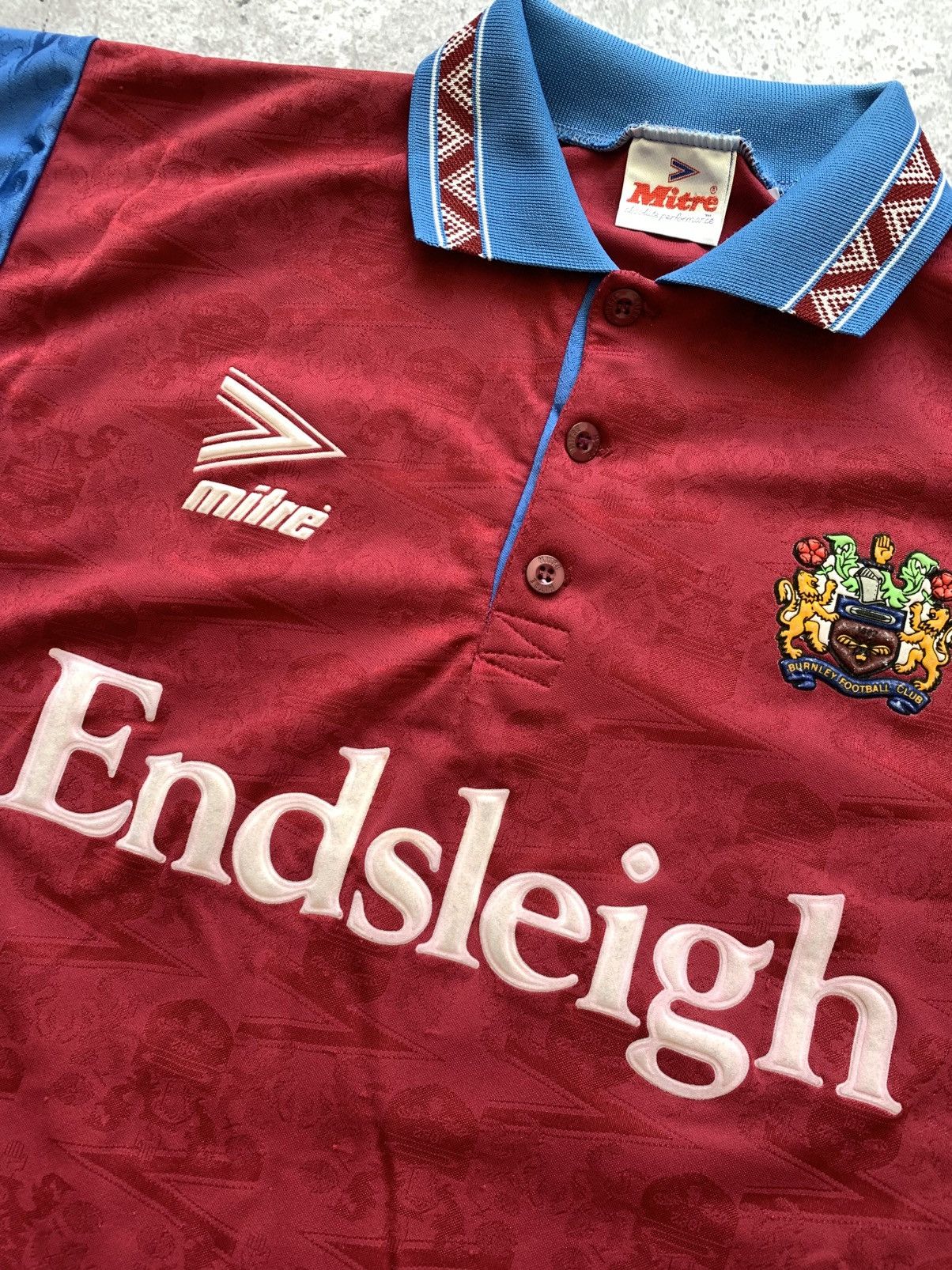 Vintage 🔥MITRE BURNLEY 1993/95 HOME SOCCER JERSEY SHIRT Size US S / EU 44-46 / 1 - 4 Thumbnail