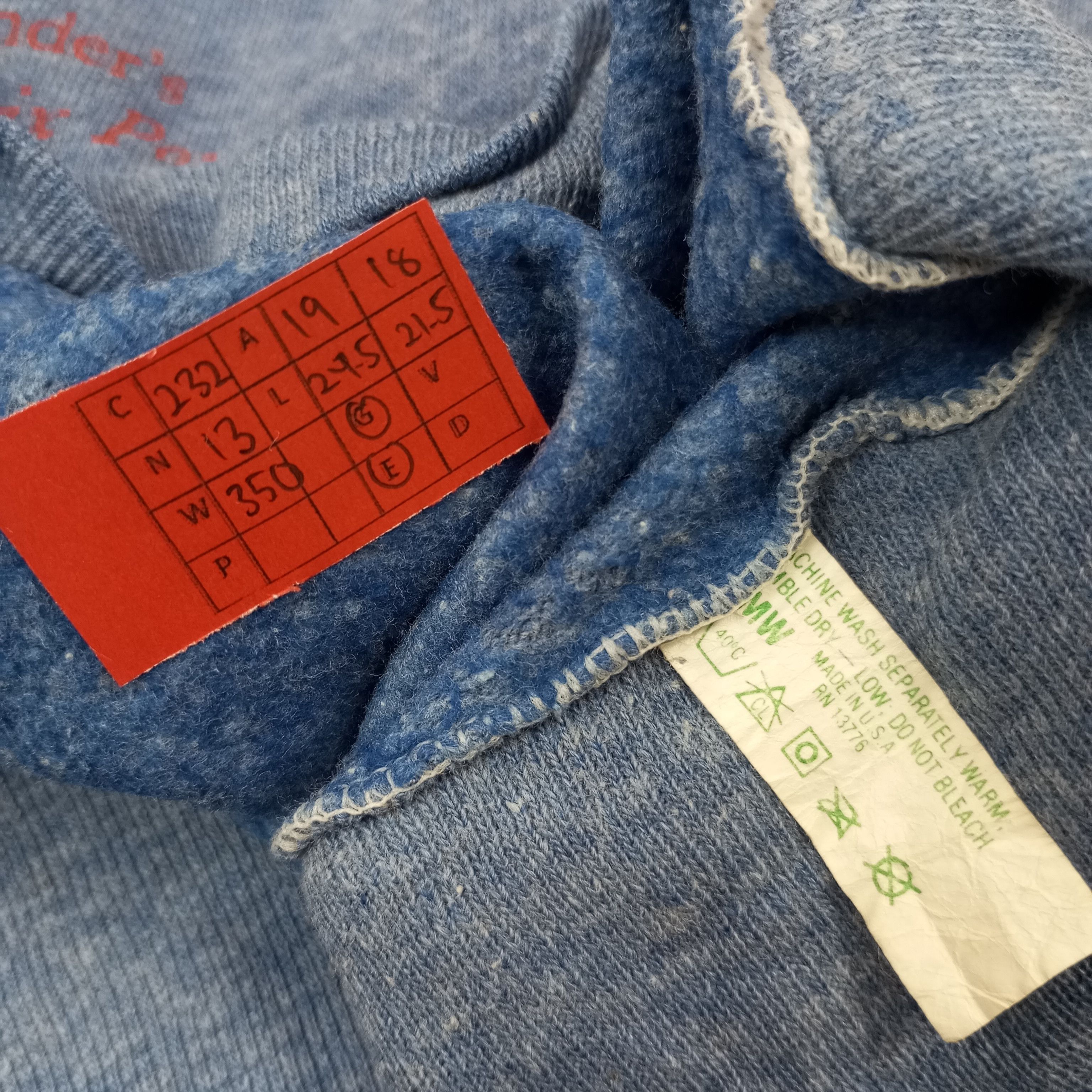 Vintage The Tale Of Peter Rabbit Streetwear Sweatshirt c232n13 Size US S / EU 44-46 / 1 - 8 Thumbnail