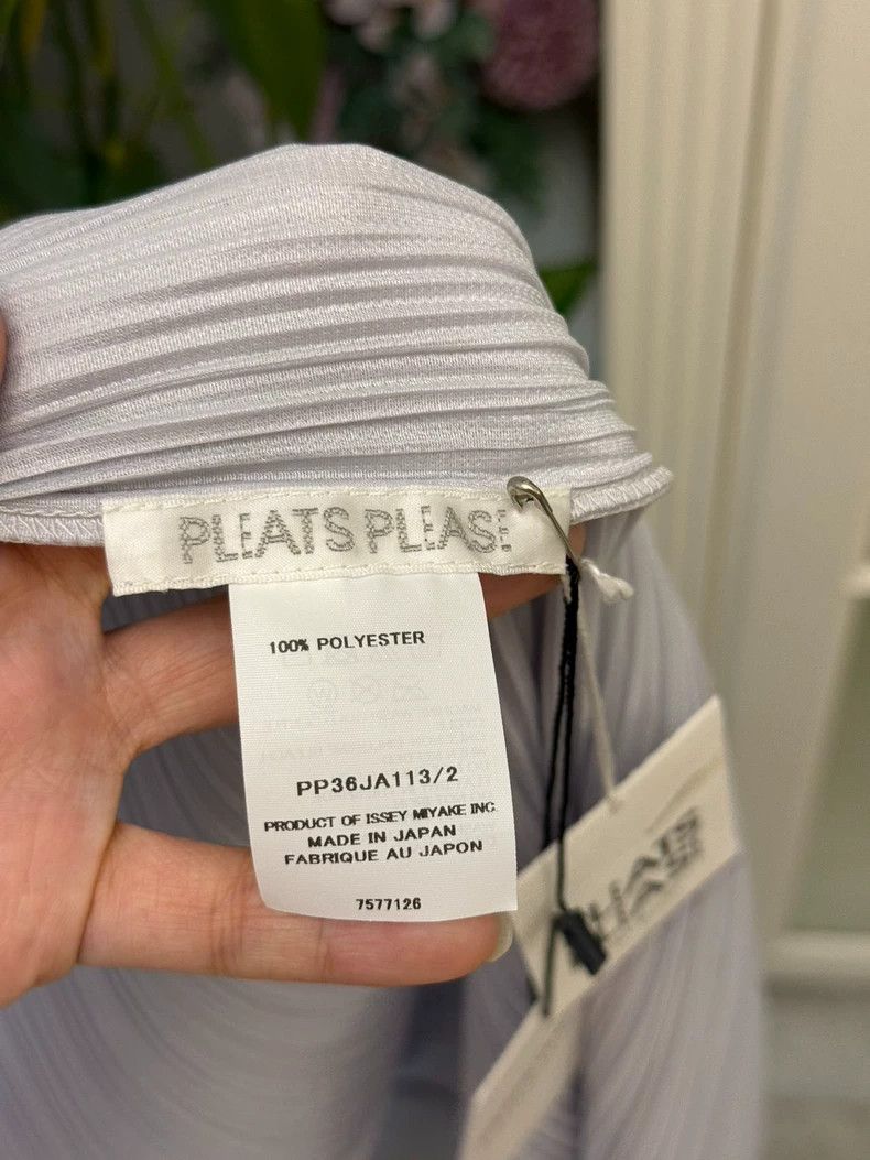 Issey Miyake Issey Miyake size:2 Grey pleated cardigan Size XS / US 0-2 / IT 36-38 - 3 Thumbnail
