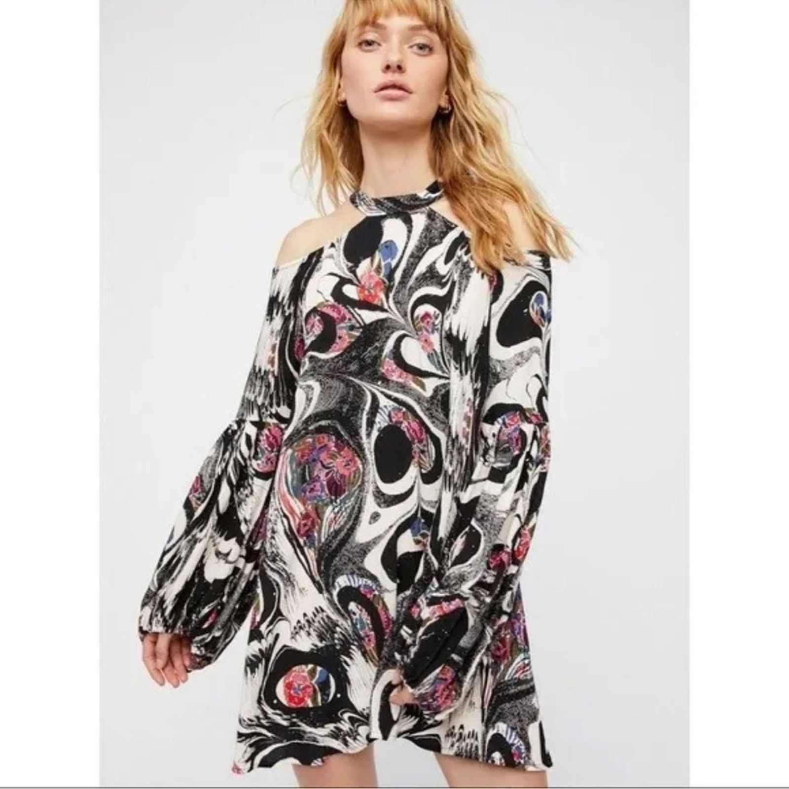 Free People FREE PEOPLE Drift Away Cold Shoulder Marbled Mini Dress Size S / US 4 / IT 40 - 5 Thumbnail