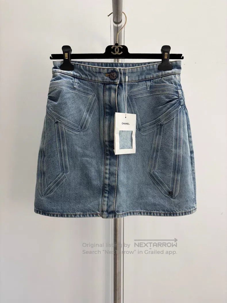 Chanel Blue bow denim skirt
