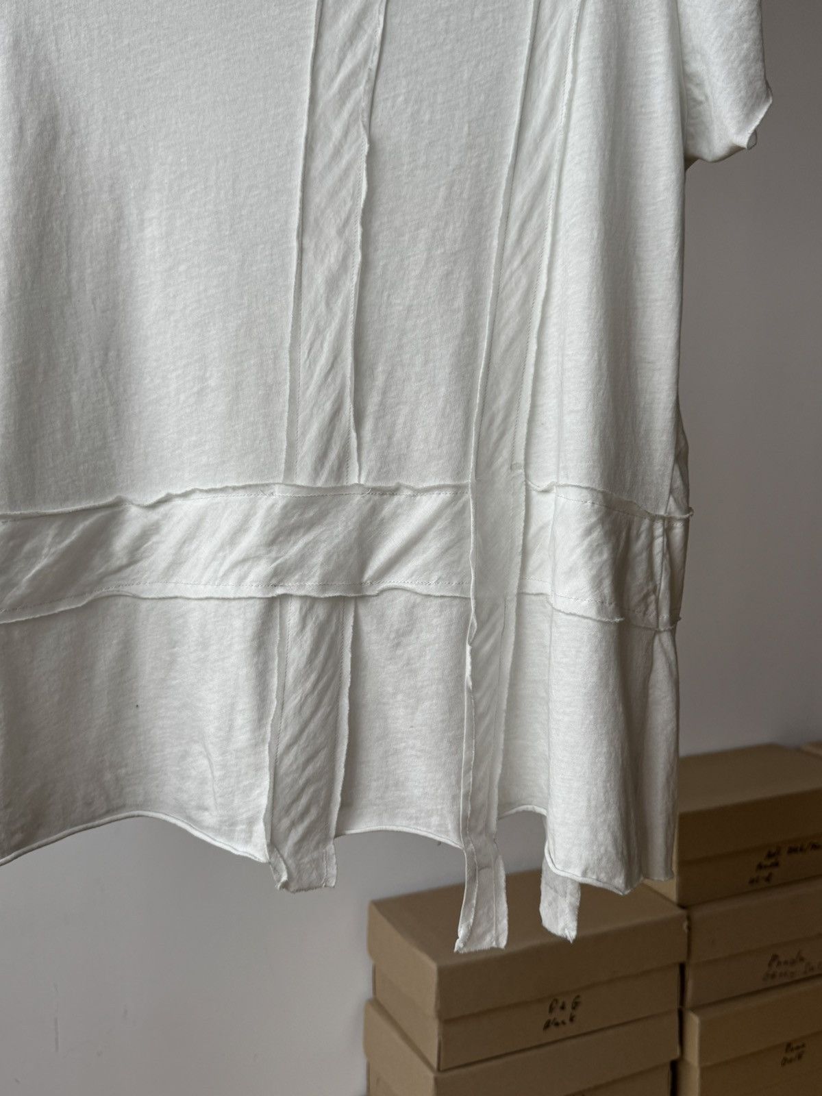 Rundholz Rundholz Avant-Garde Asymmetric Cut Distressed Tee Size XL / US 12-14 / IT 48-50 - 5 Thumbnail