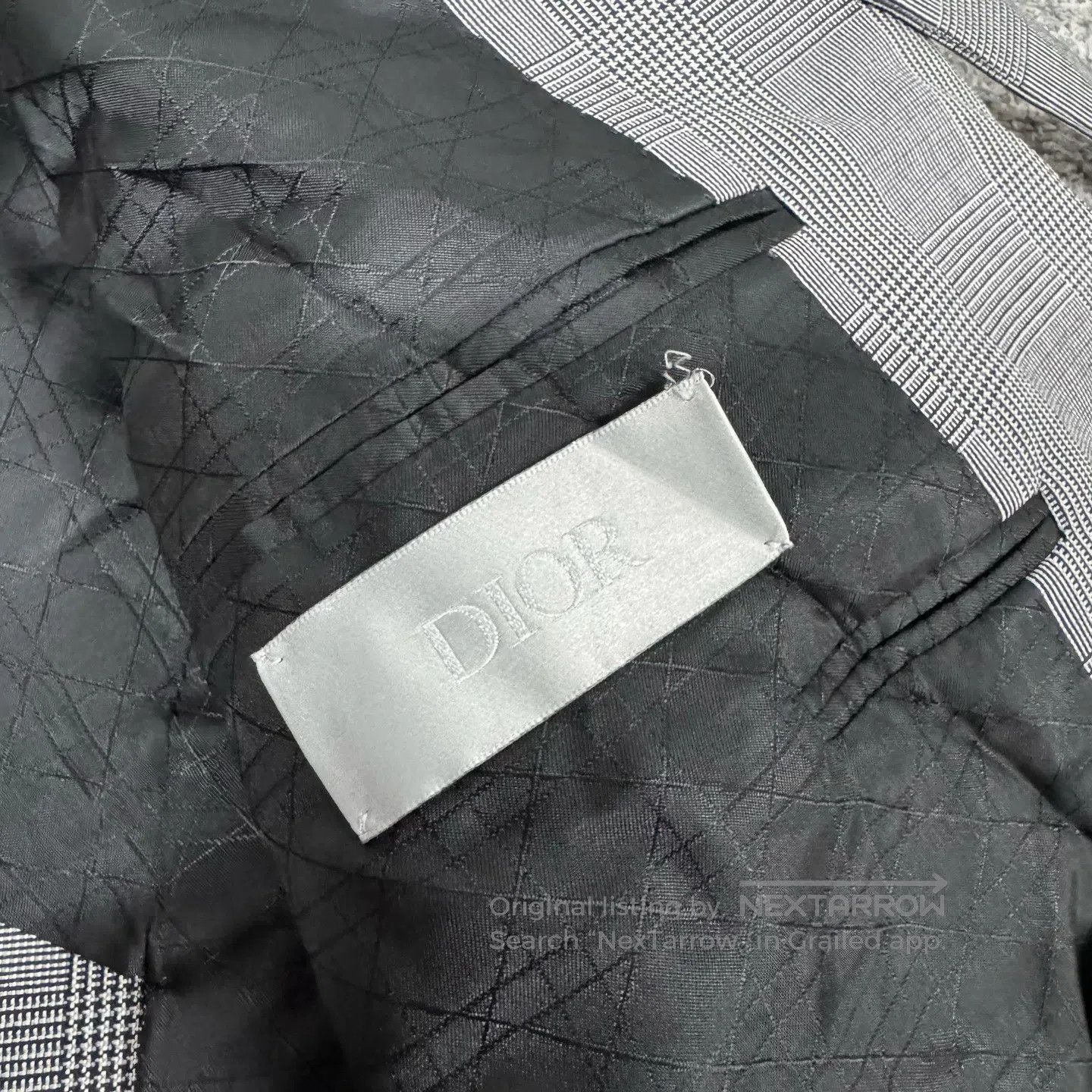 Dior Dior CD brooch; buckle strap; checkered double-breasted su Size 44R - 7 Thumbnail