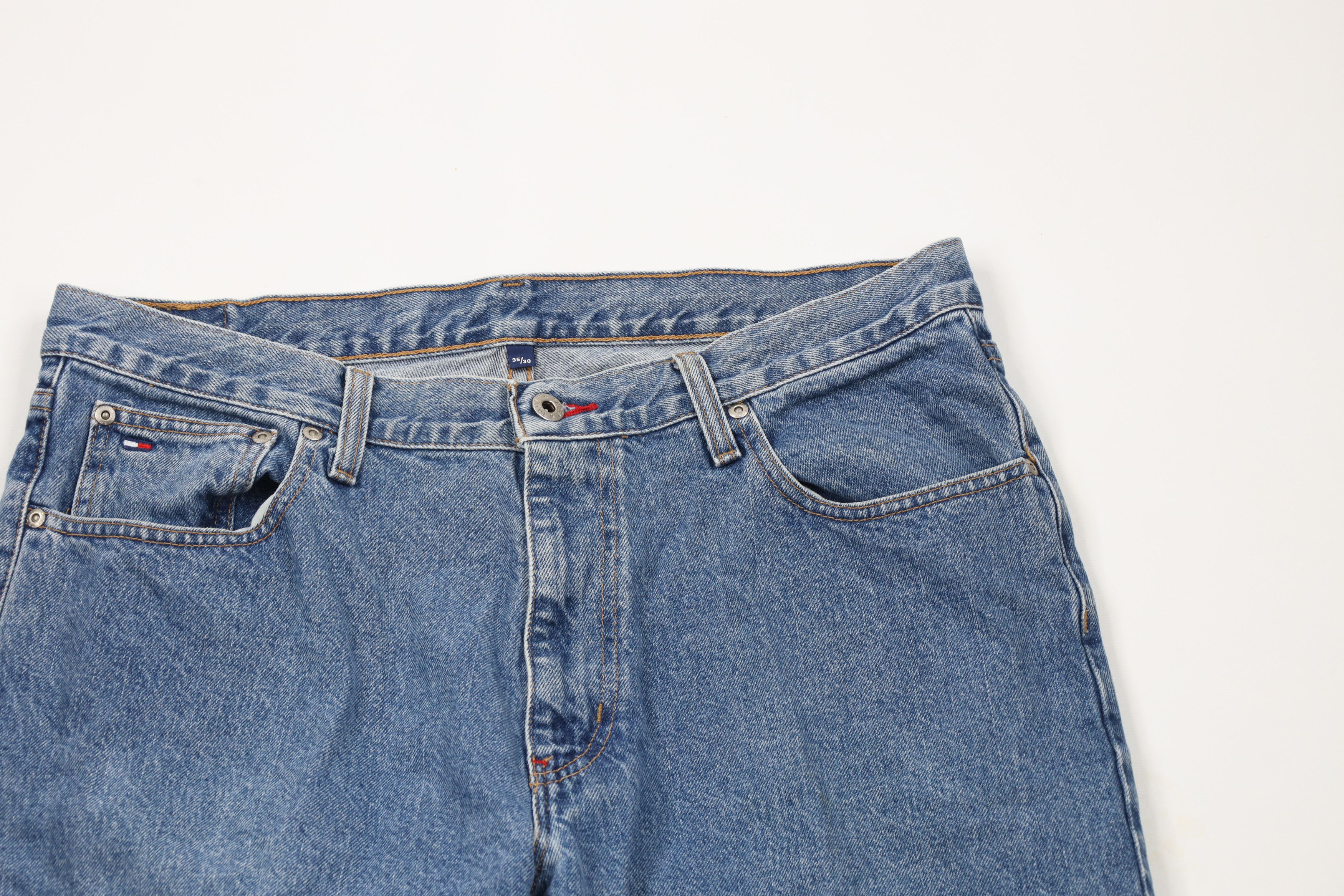 Tommy Hilfiger × Vintage Vintage 90s Tommy Hilfiger Relaxed Fit Denim Jeans Blue Size US 36 / EU 52 - 2 Thumbnail