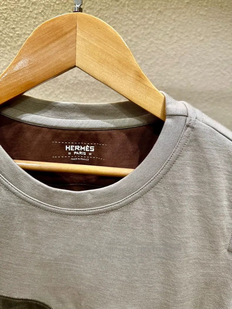 Hermes Hermes Velvet Embroidered Short Sleeve T-Shirt Size XS / US 0-2 / IT 36-38 - 3 Thumbnail