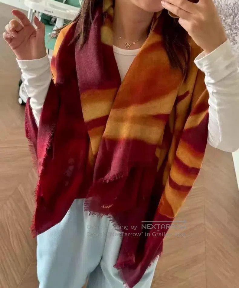 Chanel Chanel cashmere scarf. Size ONE SIZE - 7 Thumbnail