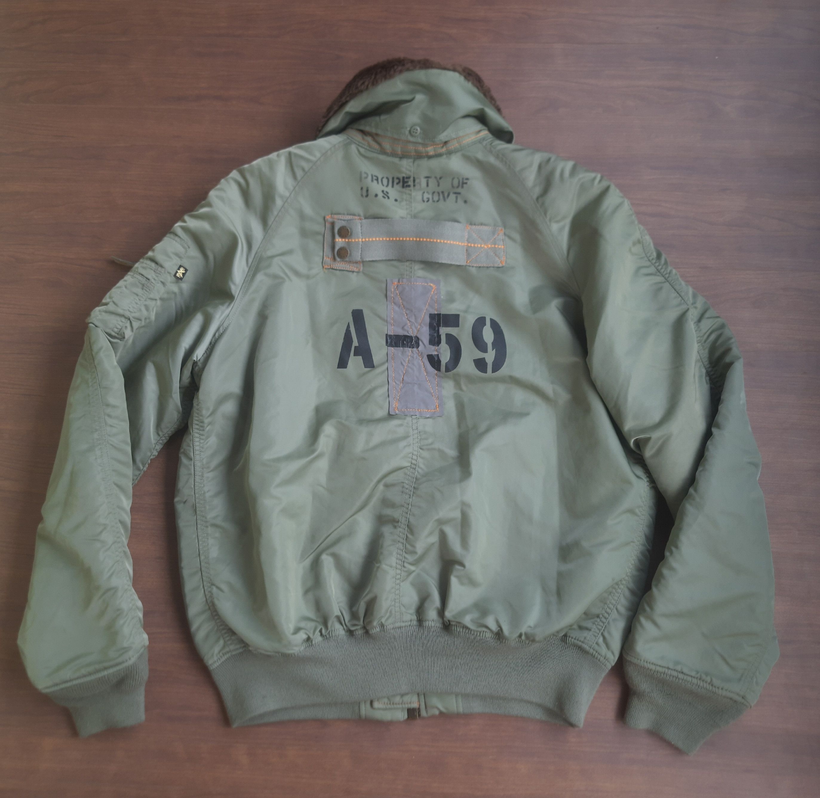 Alpha Industries Alpha Industries Type B15 Flight Bomber Jacket Size US L / EU 52-54 / 3 - 2 Thumbnail