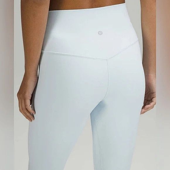 Lululemon Align HR Pant 23" Size 28" / US 6 / IT 42 - 4 Thumbnail