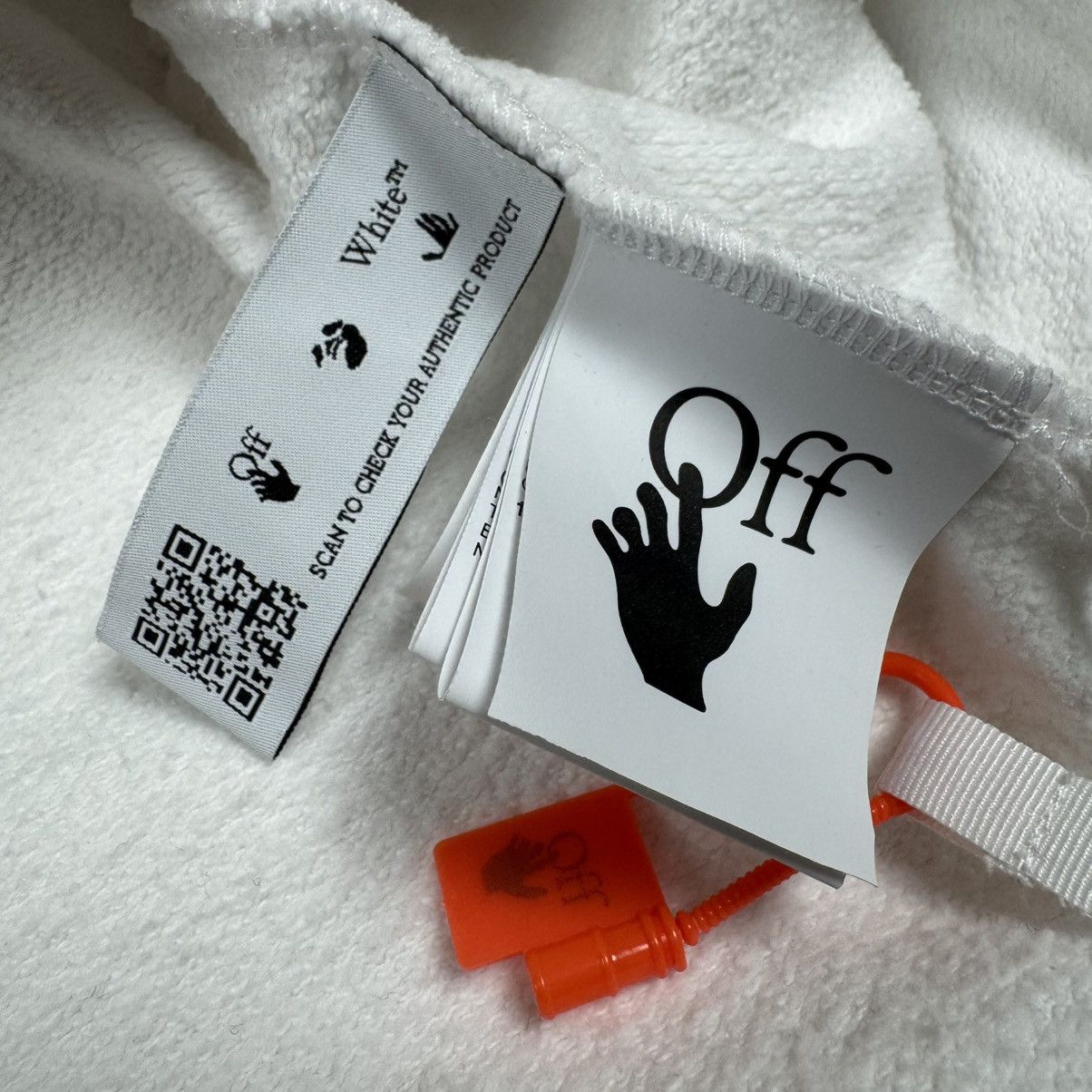 Off-White Off-White Caravaggio Hoodie Size US M / EU 48-50 / 2 - 12 Thumbnail