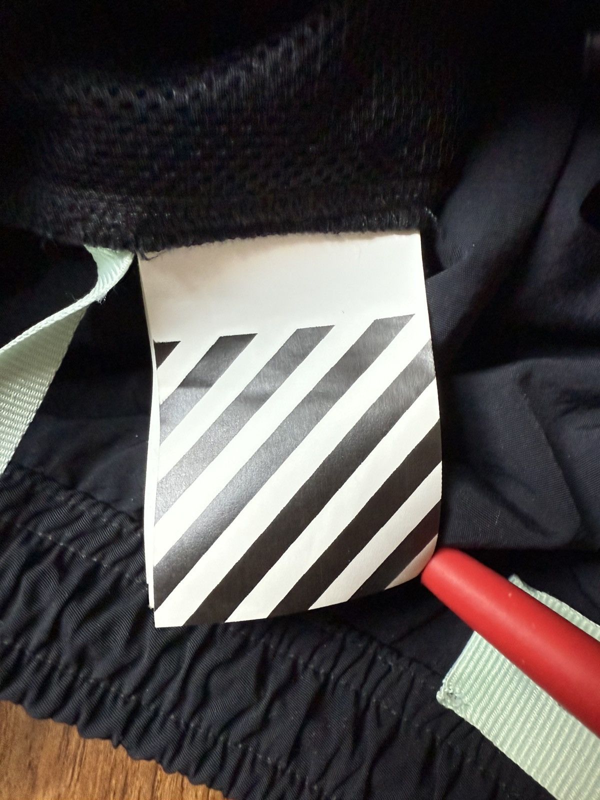 Off-White Off-White Rubber Logo Jogger black size small Size US 28 / EU 44 - 6 Thumbnail