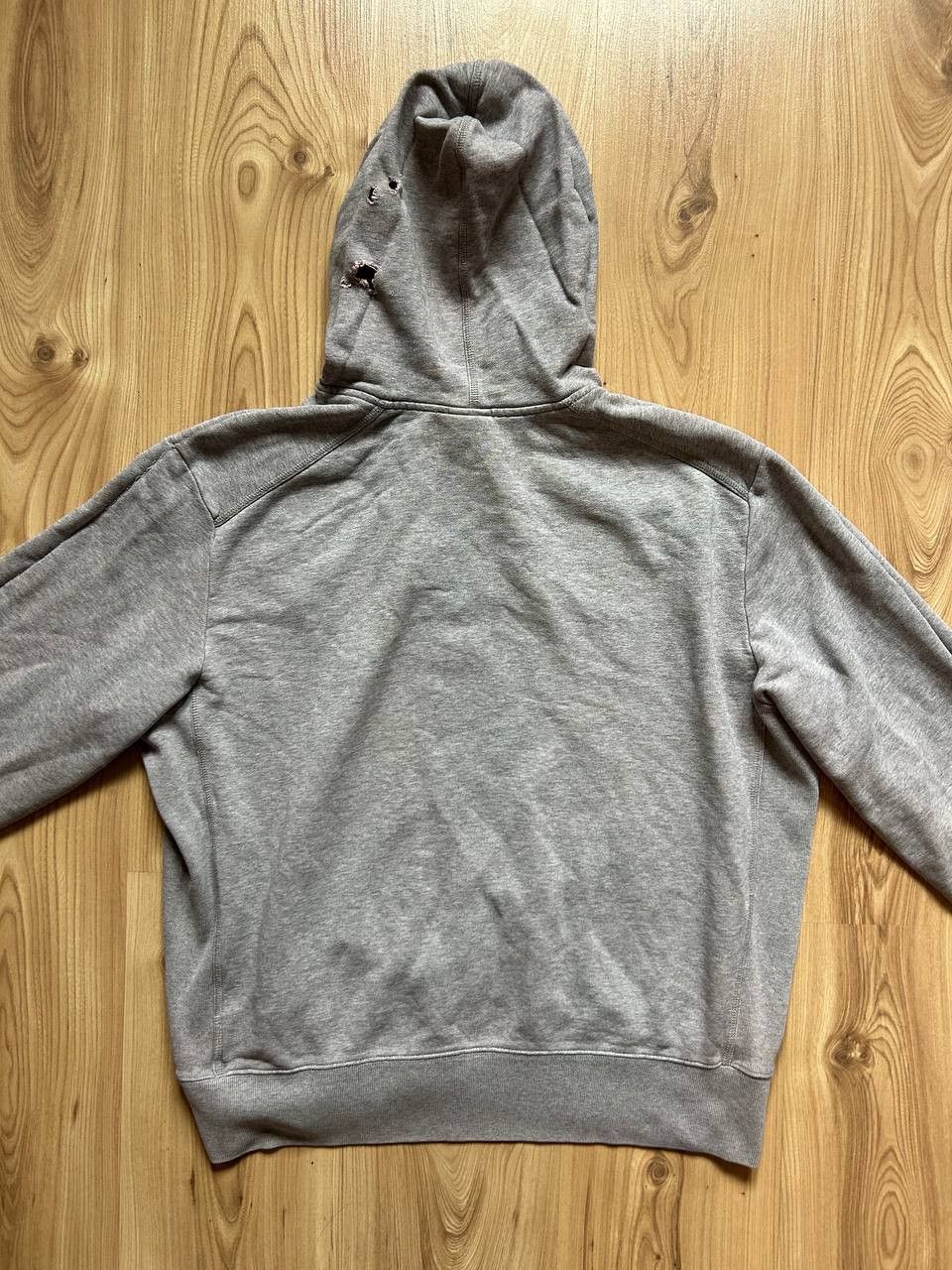 Nike Vintage Nike trackfield big logo streetwear Size US XL / EU 56 / 4 - 5 Thumbnail