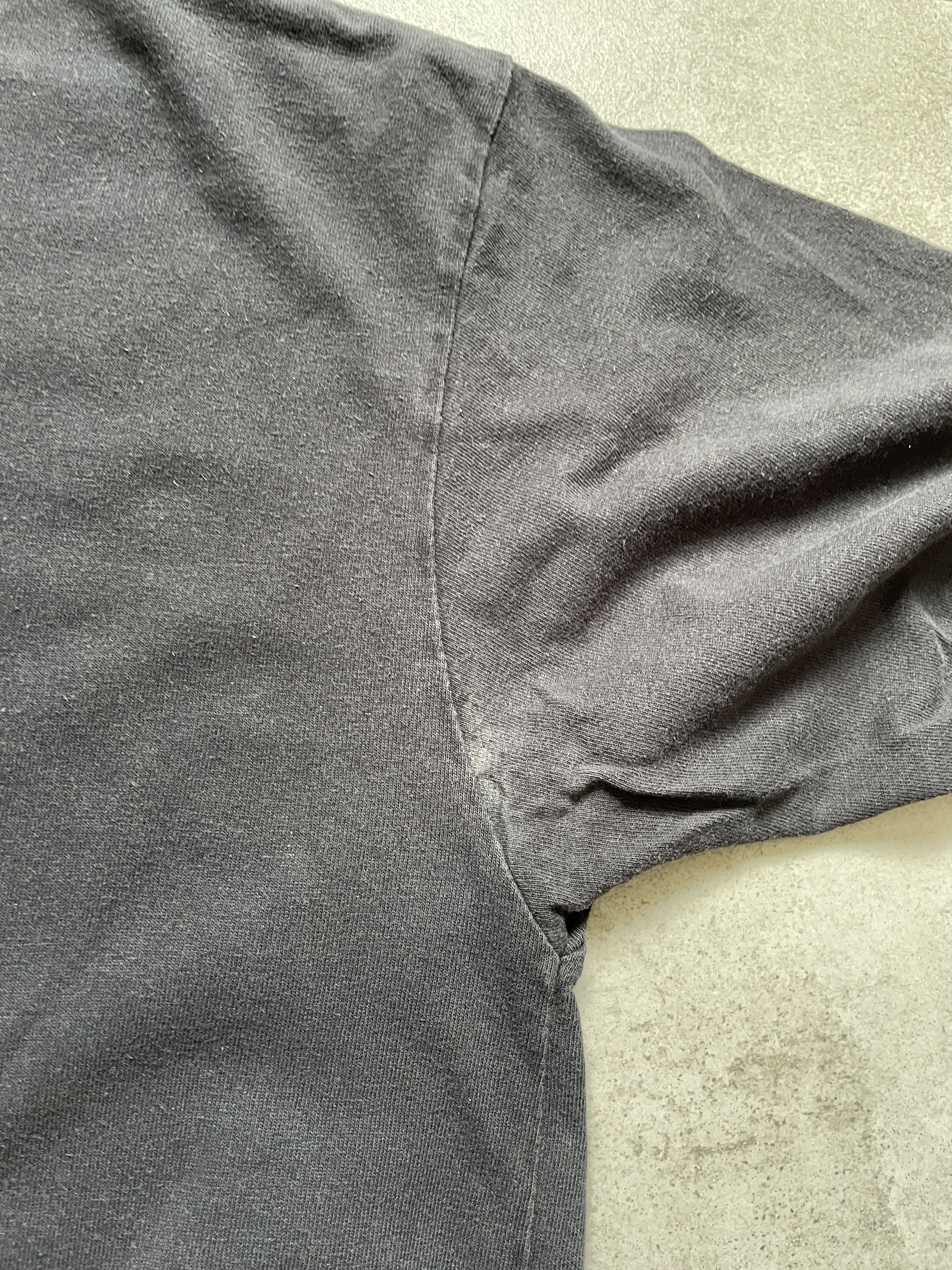 Osiris VINTAGE Y2K OSIRIS SKATE TEAM PAIN BLACK WASHED TEE Size US L / EU 52-54 / 3 - 6 Thumbnail