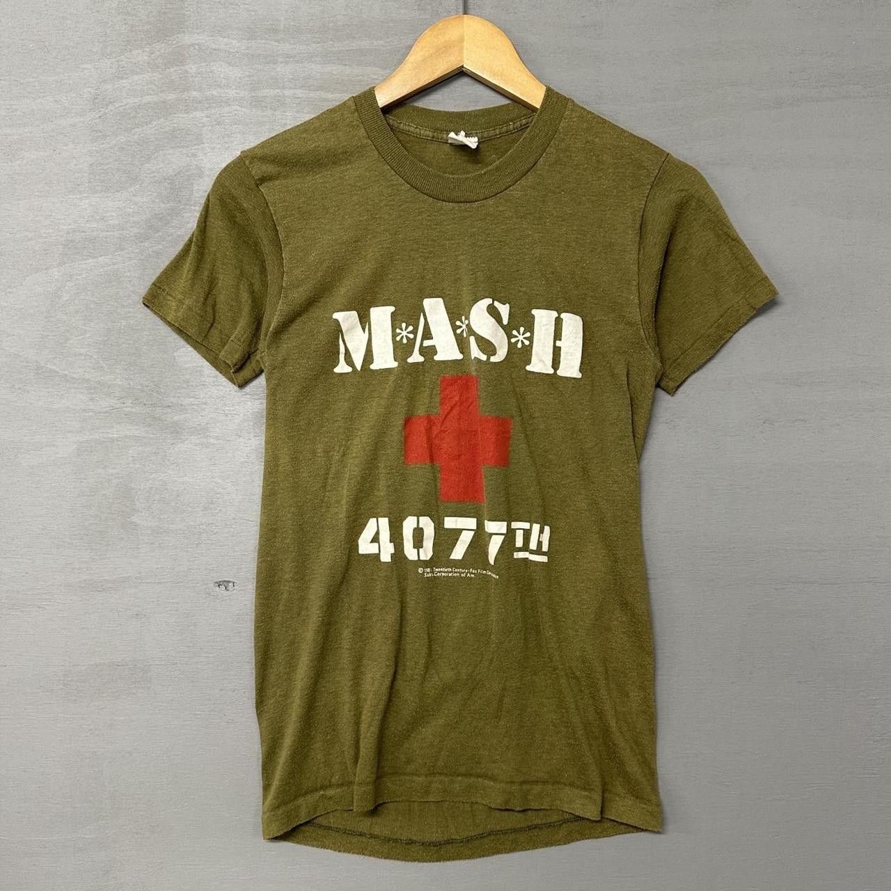 Vintage True Vintage 70s M.A.S.H. TV Show Green Shirt 1981 Medium Size US M / EU 48-50 / 2 - 1 Thumbnail