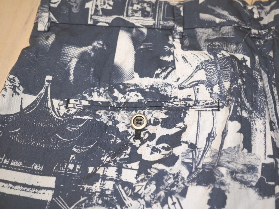 Alexander McQueen Alexander McQueen SS 08 " picture collage" tailored shorts Size US 32 / EU 48 - 7 Thumbnail
