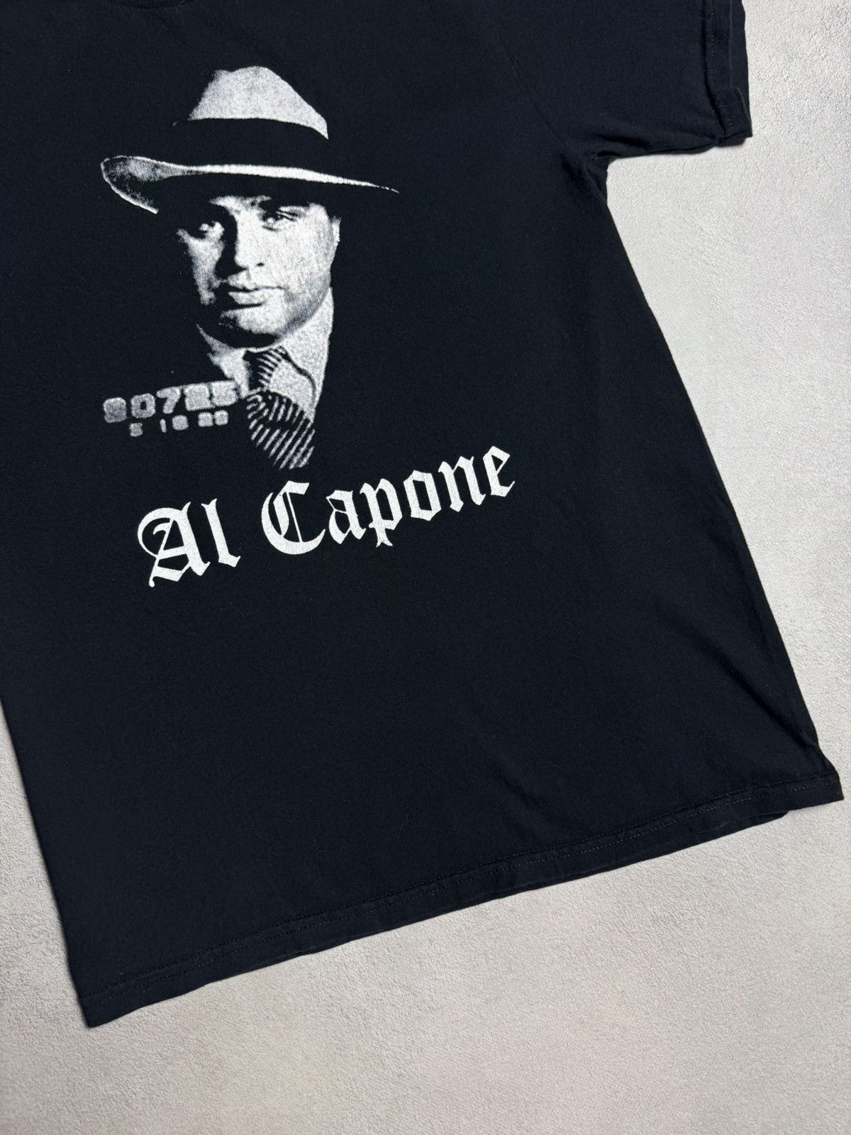 Fruit Of The Loom All Capone Vintage 2000s Cotton T-Shirt Size US M / EU 48-50 / 2 - 4 Thumbnail
