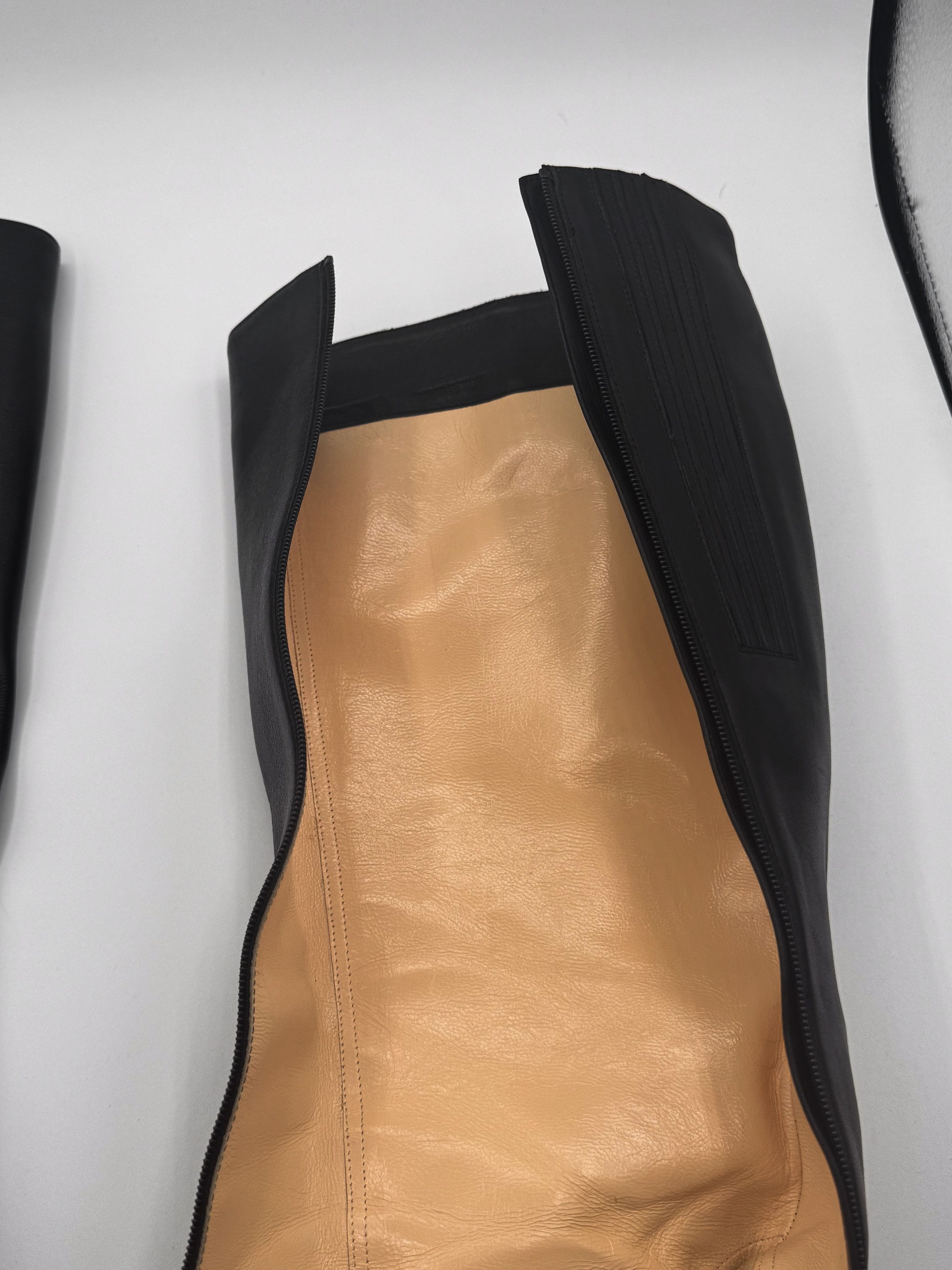Christian Louboutin Christian Louboutin AMOR 160 NAPPA Size US 10 / IT 40 - 11 Thumbnail