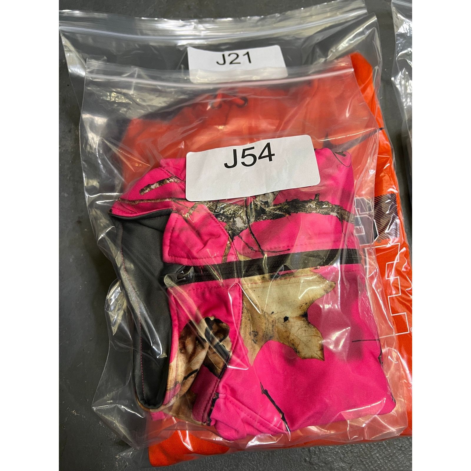 Mossy Oaks Mossy Oak Women Small Pink Camo Quarter Zip Hunting Pullover Size S / US 4 / IT 40 - 10 Thumbnail