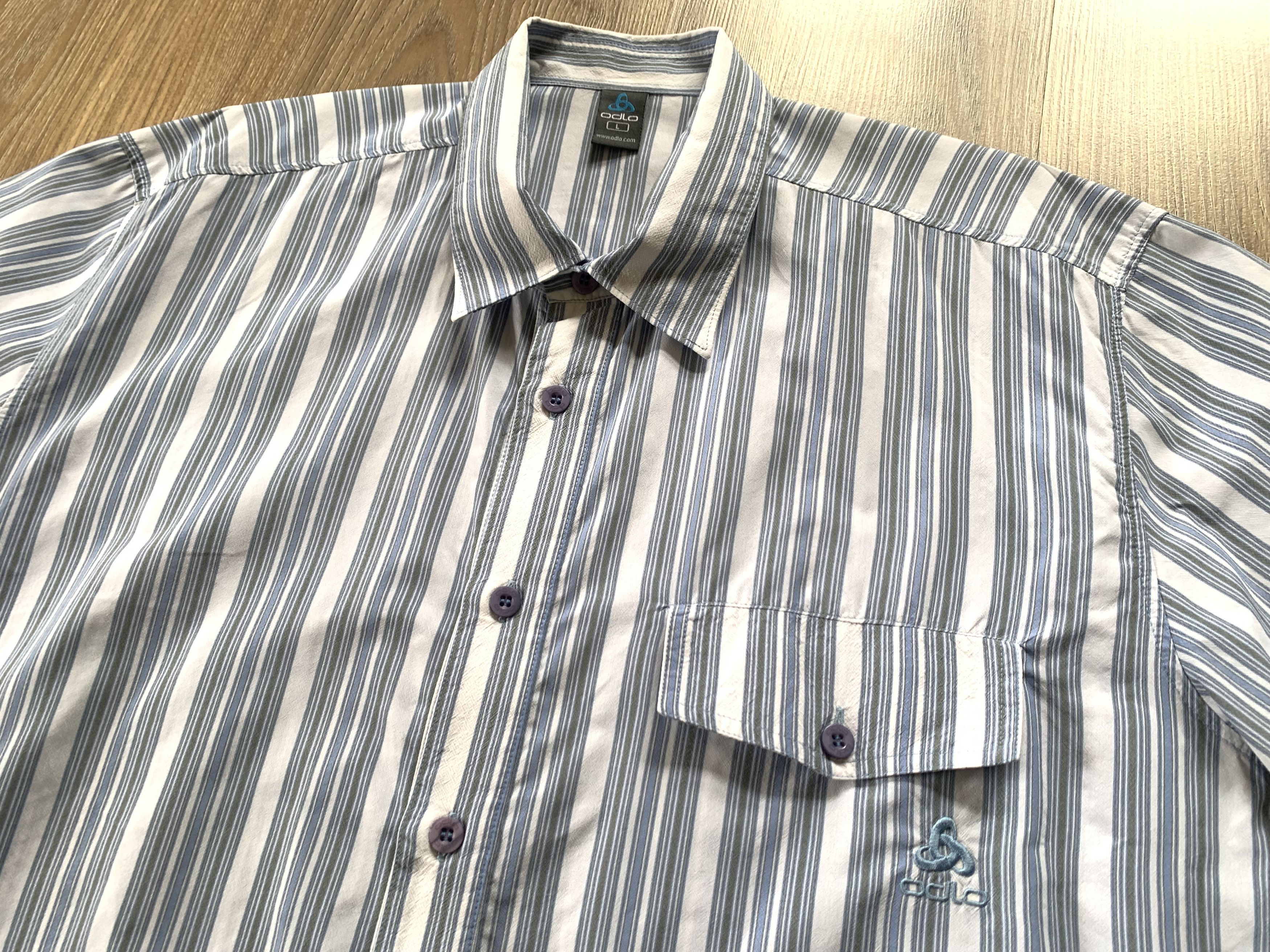 Odlo Odlo Men's Ultra Light Stripe Treking Short Sleeve Shirt Size US L / EU 52-54 / 3 - 4 Thumbnail