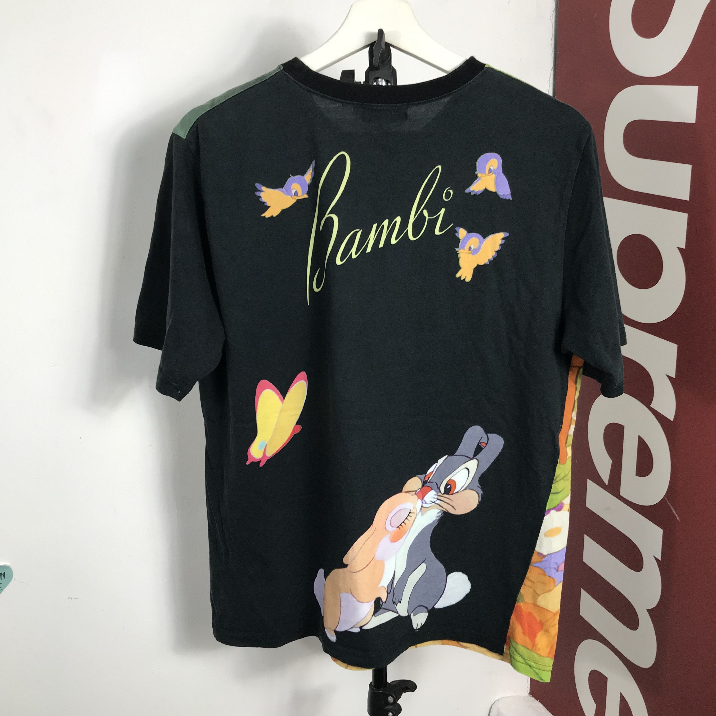 Disney Vintage 90s Bambi movie embroidered graphic Pocket T shirt Size US L / EU 52-54 / 3 - 2 Thumbnail