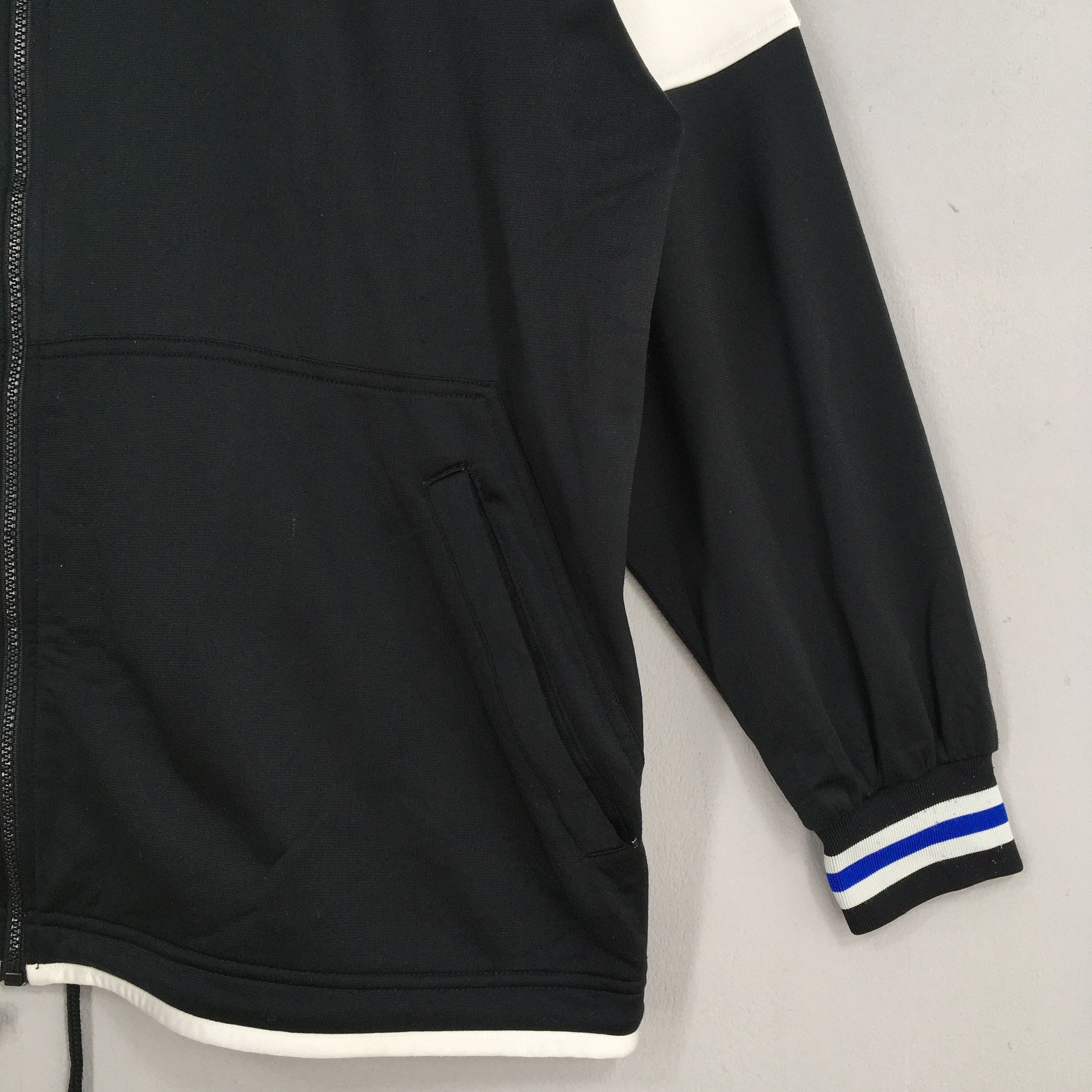 Nike Vintage 90's Nike Swoosh Training Black Jacket XLarge Size US XL / EU 56 / 4 - 7 Thumbnail