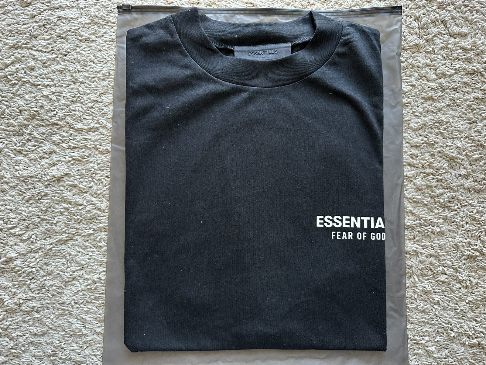 Essentials Fear of God Essentials FW24 T-shirt Black Size US L / EU 52-54 / 3 - 1 Thumbnail