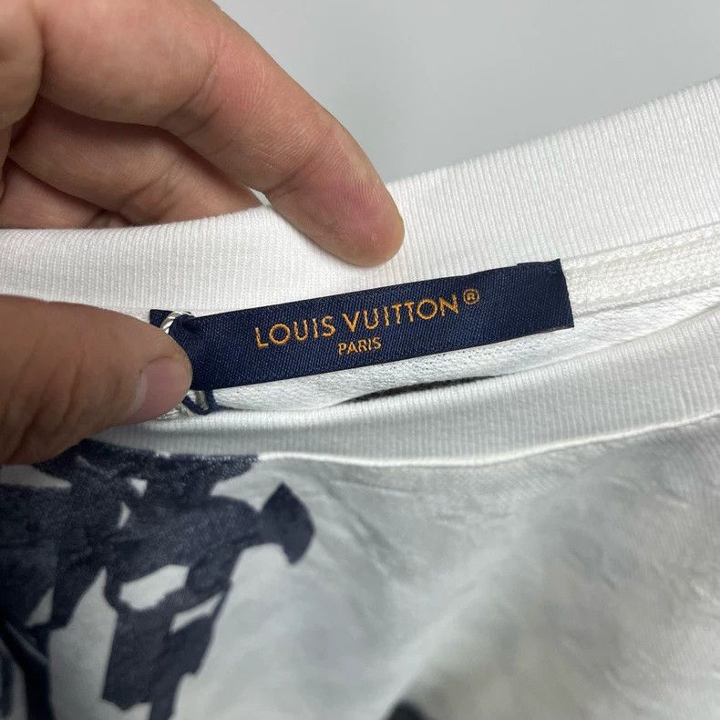 Louis Vuitton Louis Vuitton Shuicao Manyin Short Sleeve 2504-Nextarrow Size US XL / EU 56 / 4 - 3 Thumbnail