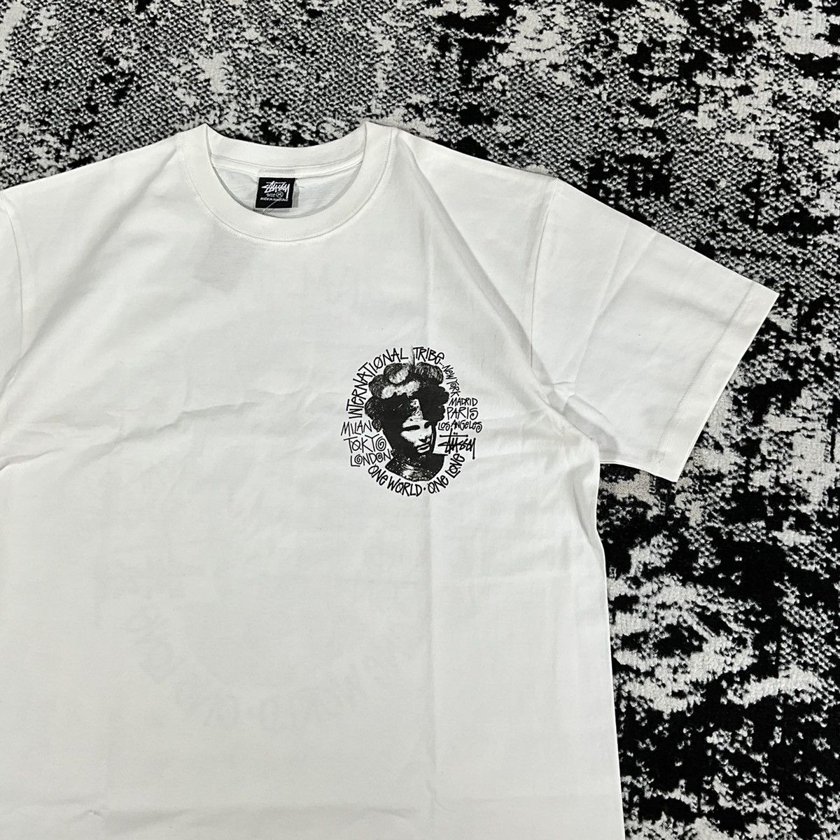 Stussy STUSSY CAMELOT PIGMENT DYED TEE NATURAL- LARGE Size US L / EU 52-54 / 3 - 4 Thumbnail
