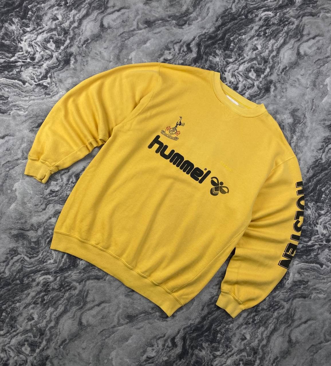 Vintage Vintage Hummel Tottenham Hotspur 80s Training Sweatshirt Size US XL / EU 56 / 4 - 1 Thumbnail