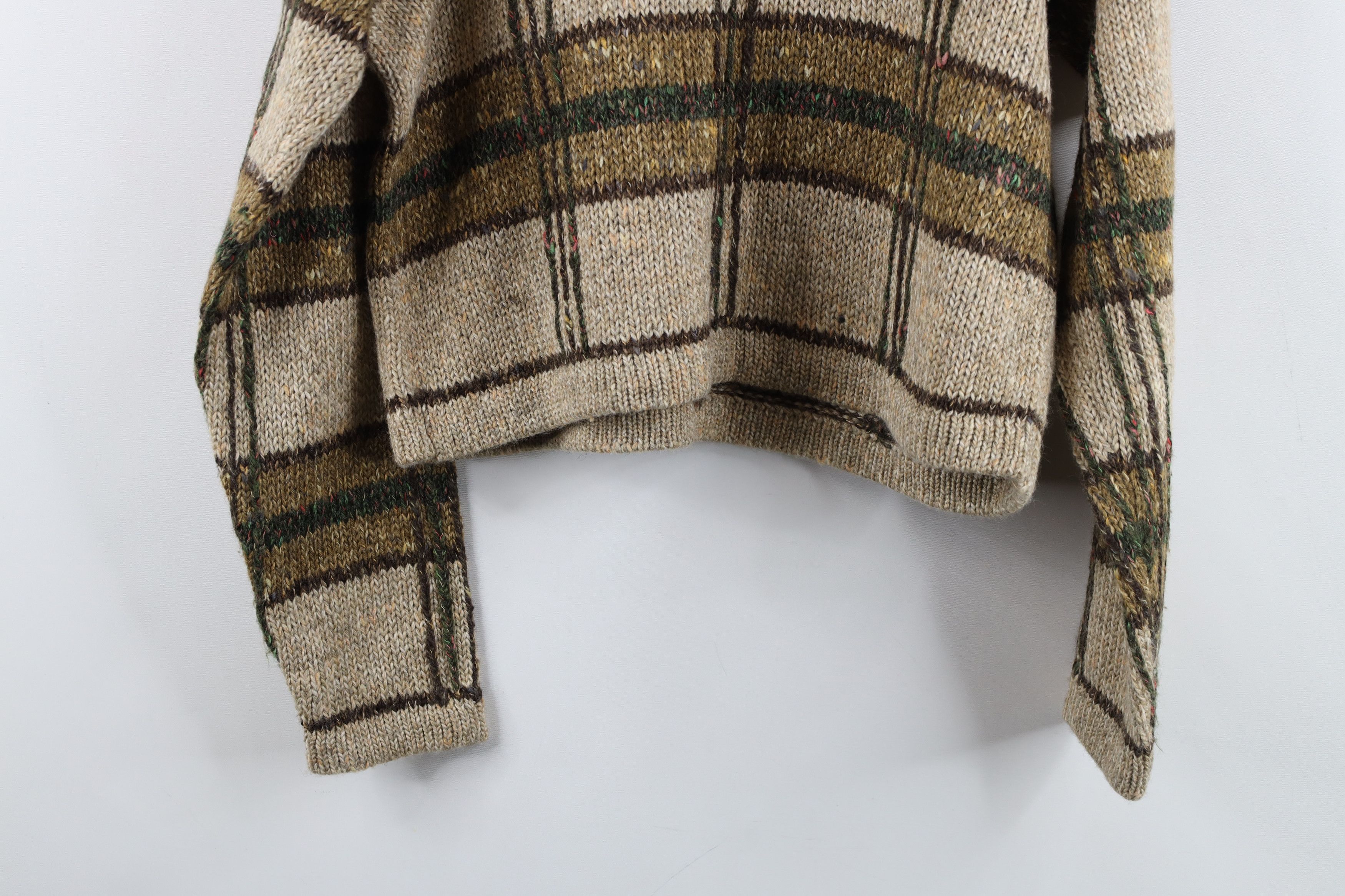 Vintage Vintage 90s Streetwear Embroidered Wool Blend Knit Sweater Size L / US 10 / IT 46 - 11 Thumbnail