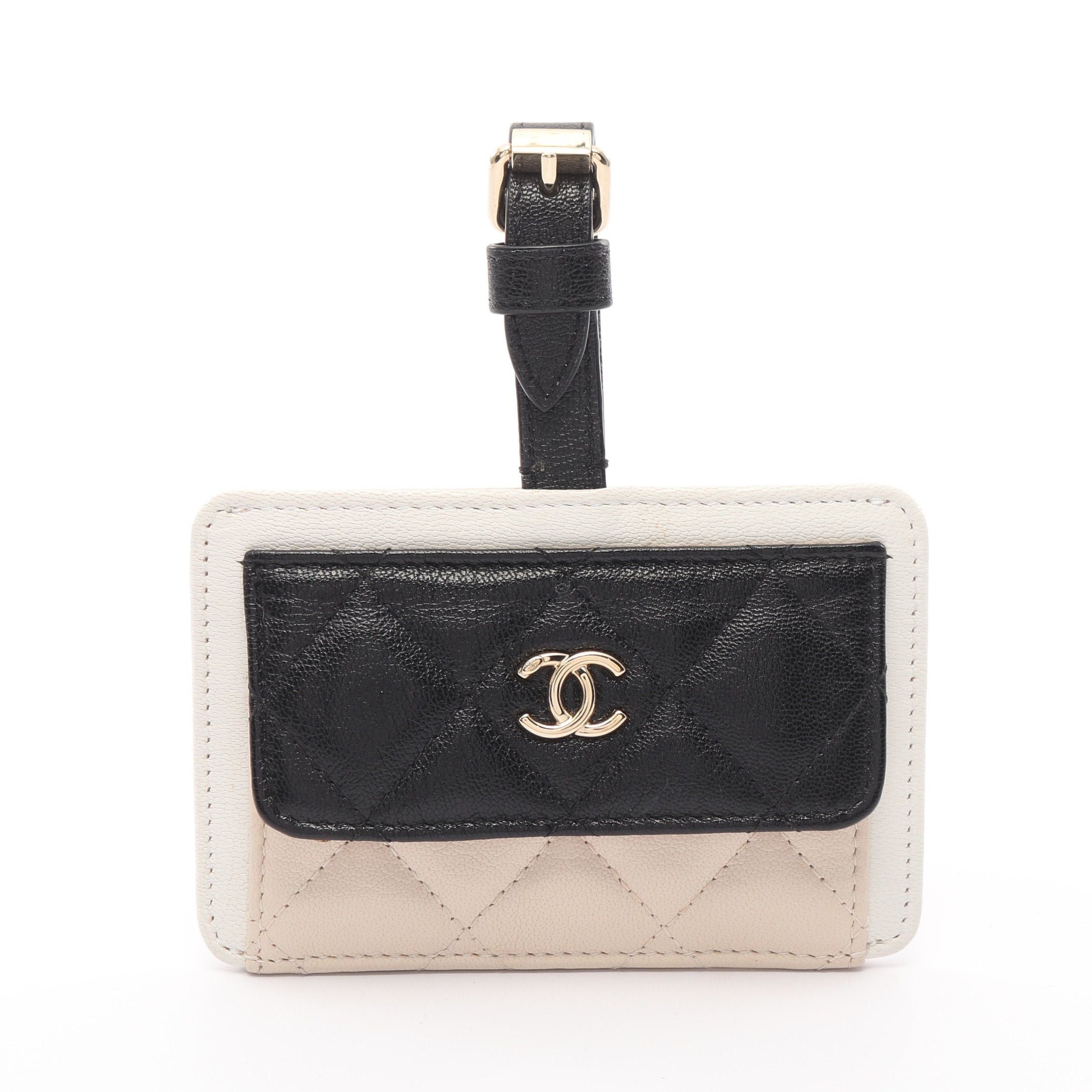 Chanel Chanel Luggage Tag Matelasse Coco Mark Card Case Leather White Black Beige Gold Hardware Size ONE SIZE - 1 Thumbnail