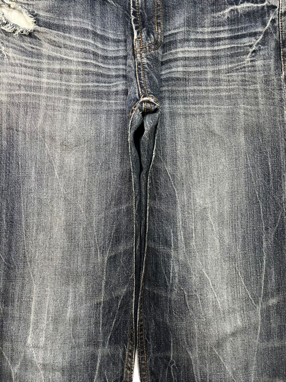 Japanese Brand Vintage Japanese Brand Distress Thunder Style Baggy Jeans Size US 32 / EU 48 - 5 Thumbnail