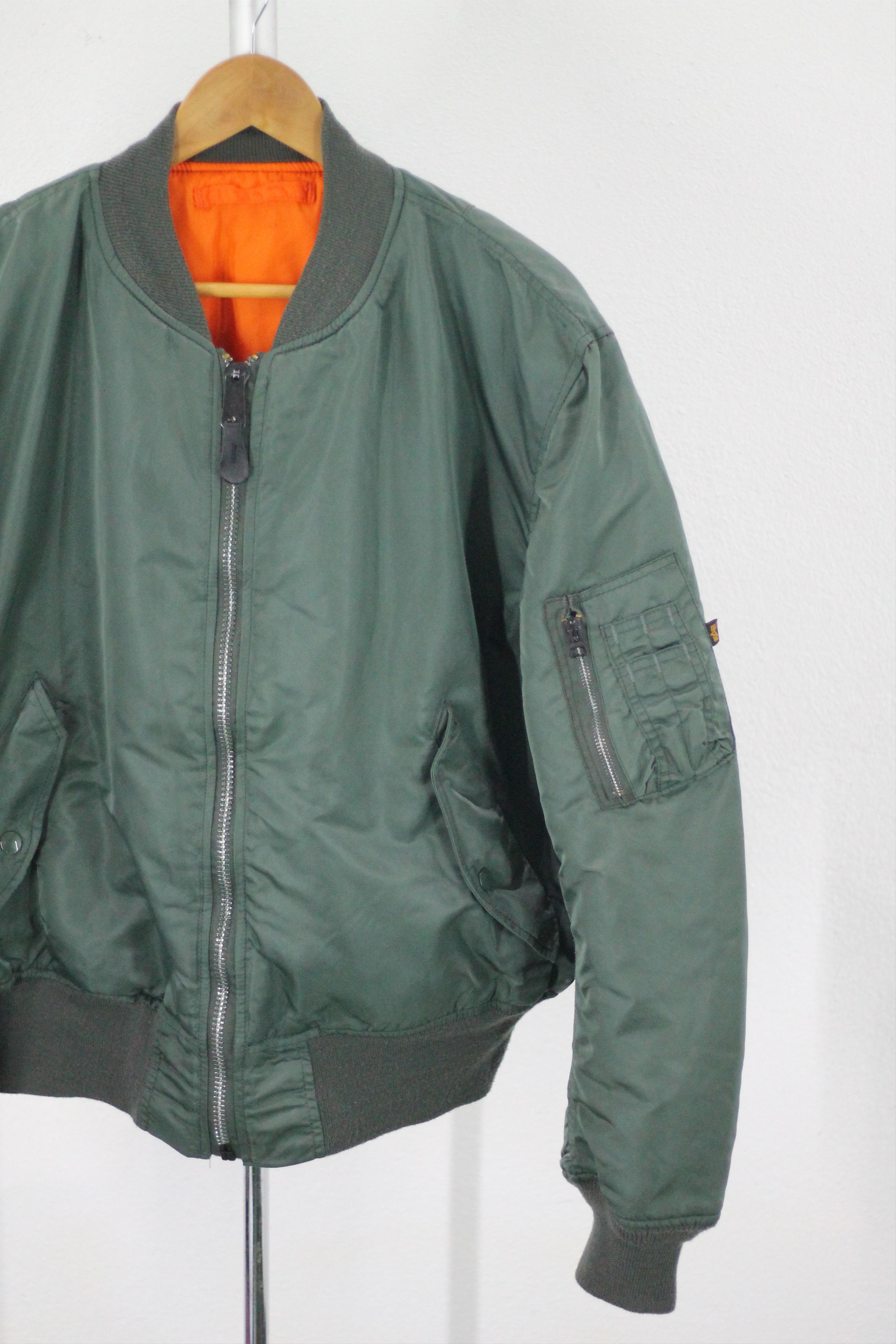 Alpha Industries Vintage ALPHA INDUSTRIES Reversible Bomber Jacket. Size US XL / EU 56 / 4 - 4 Thumbnail