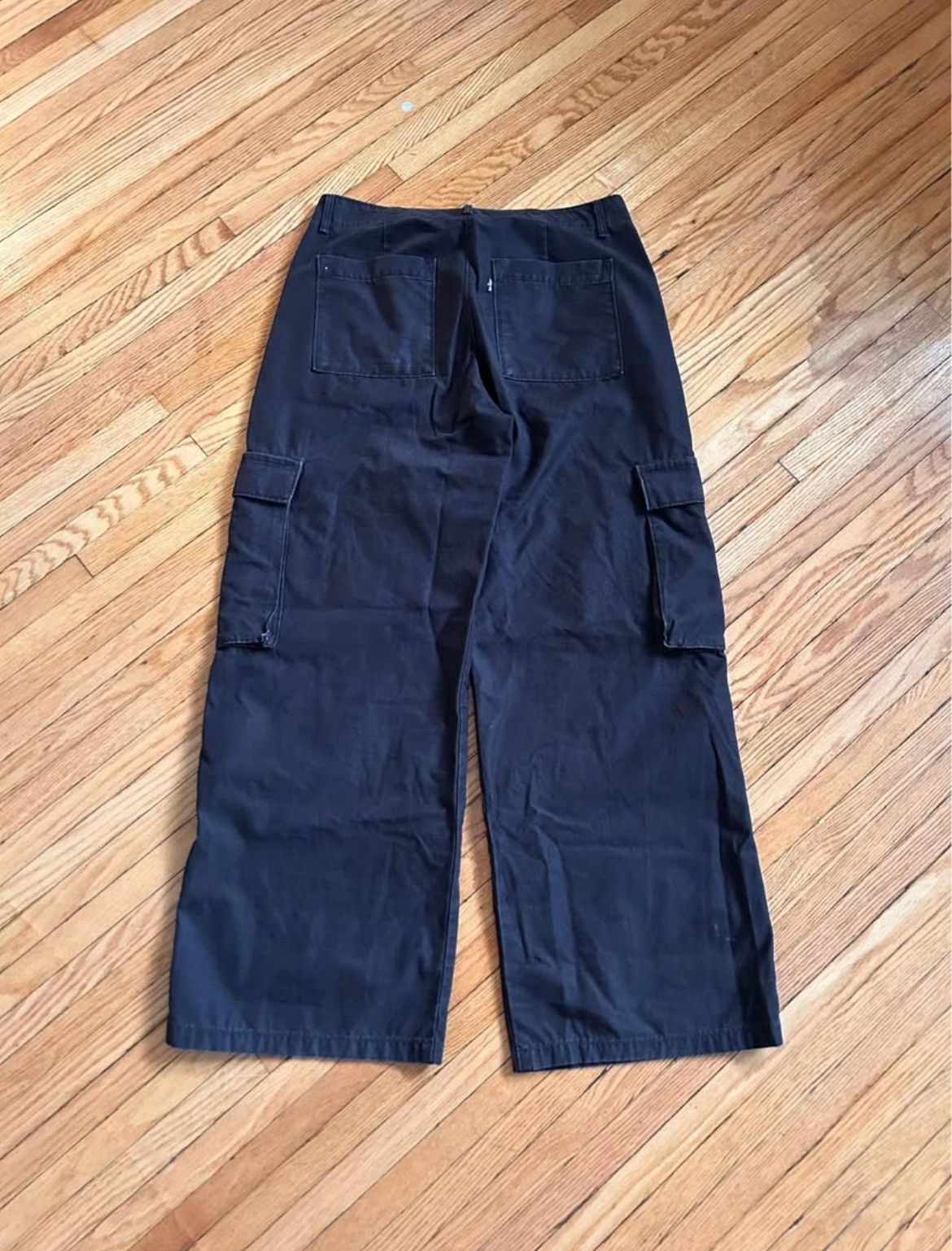 Levi's Made & Crafted Levis Wide Fit Cargo Pants (Washed Black) Size US 31 - 3 Thumbnail